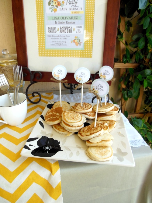 Made with Love: Mini Pancakes for Garden Party
